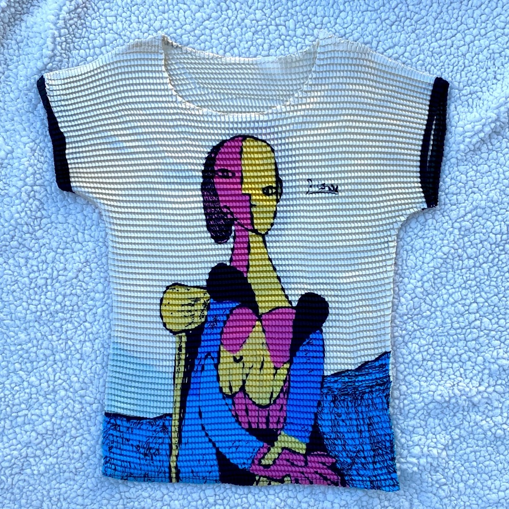 Colorful Graphic top